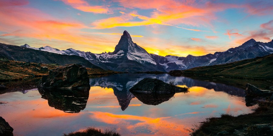 L’alba sul Matterhorn